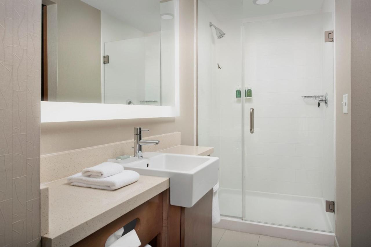 Springhill Suites By Marriott Huntsville West/Research Park Екстериор снимка